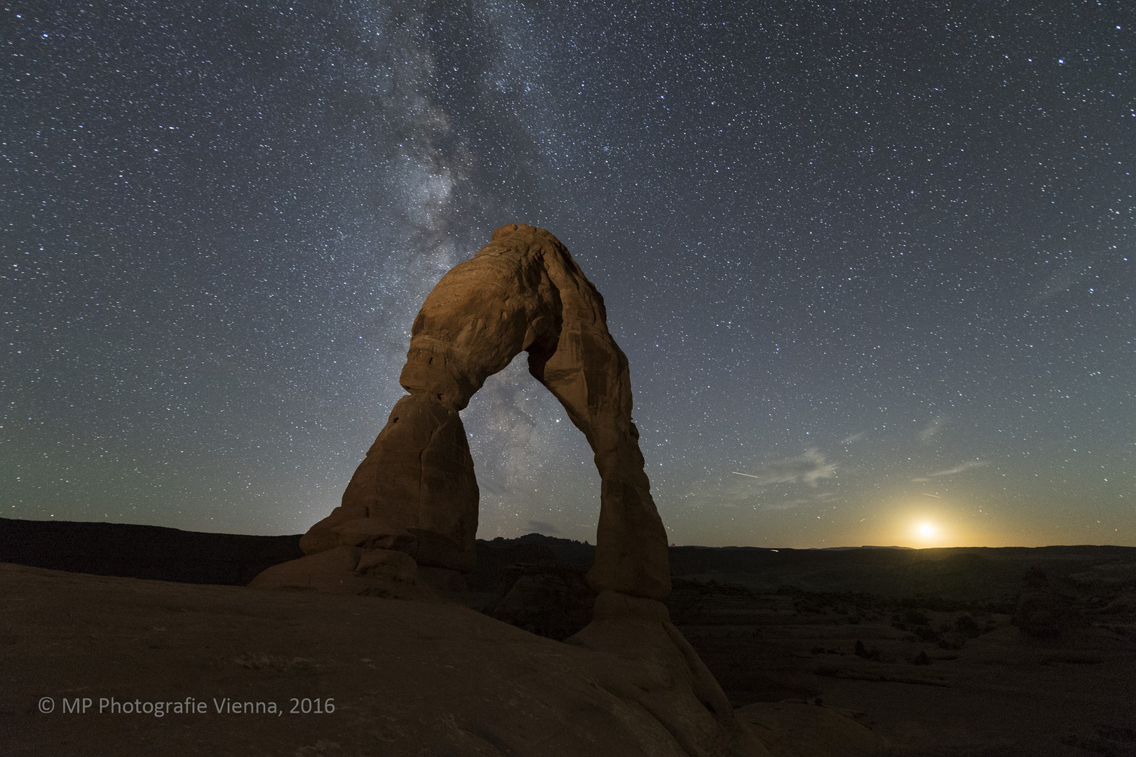 Milkyway and Moonset