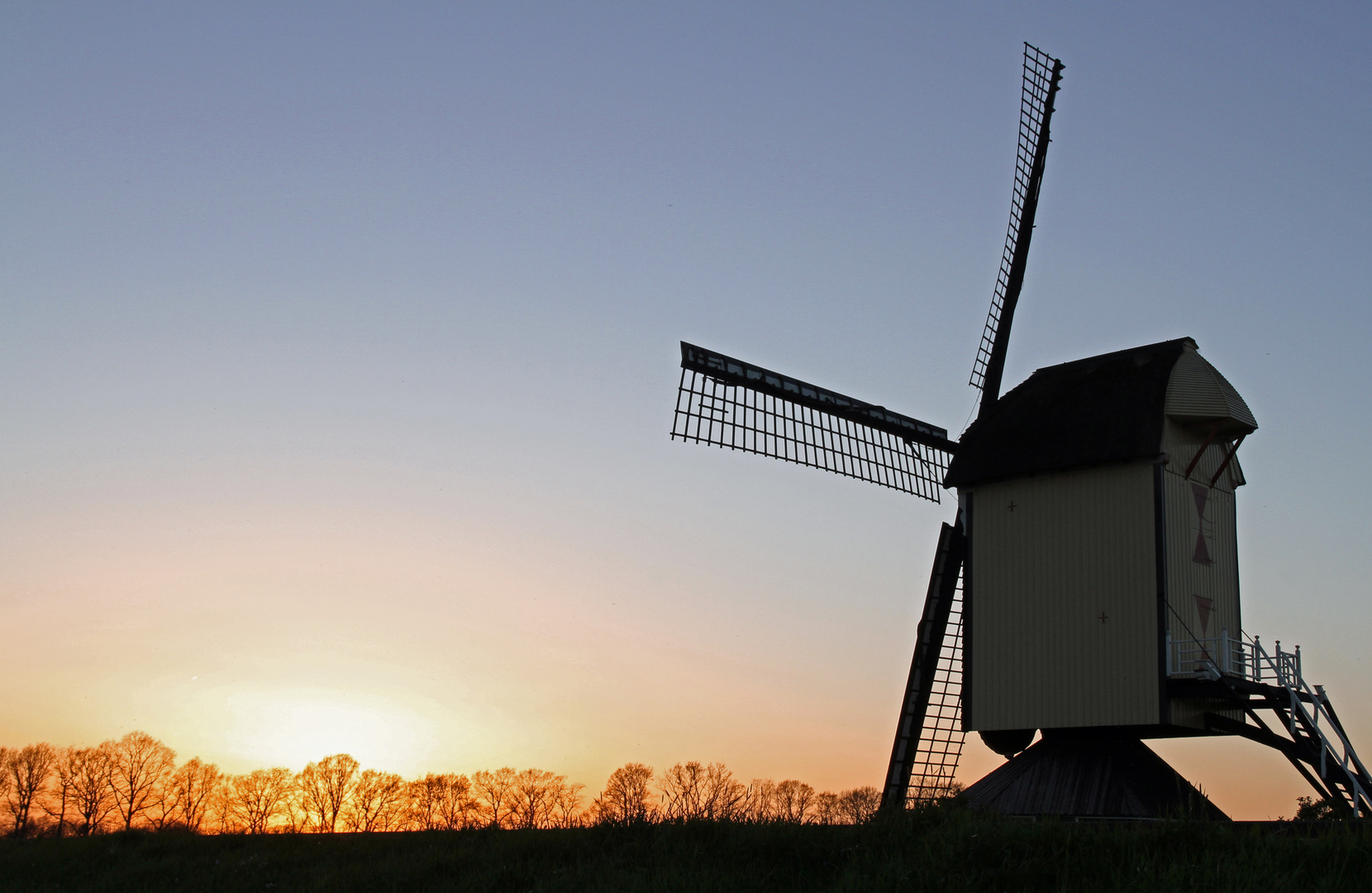 Mill near batenburg in the Netherlands