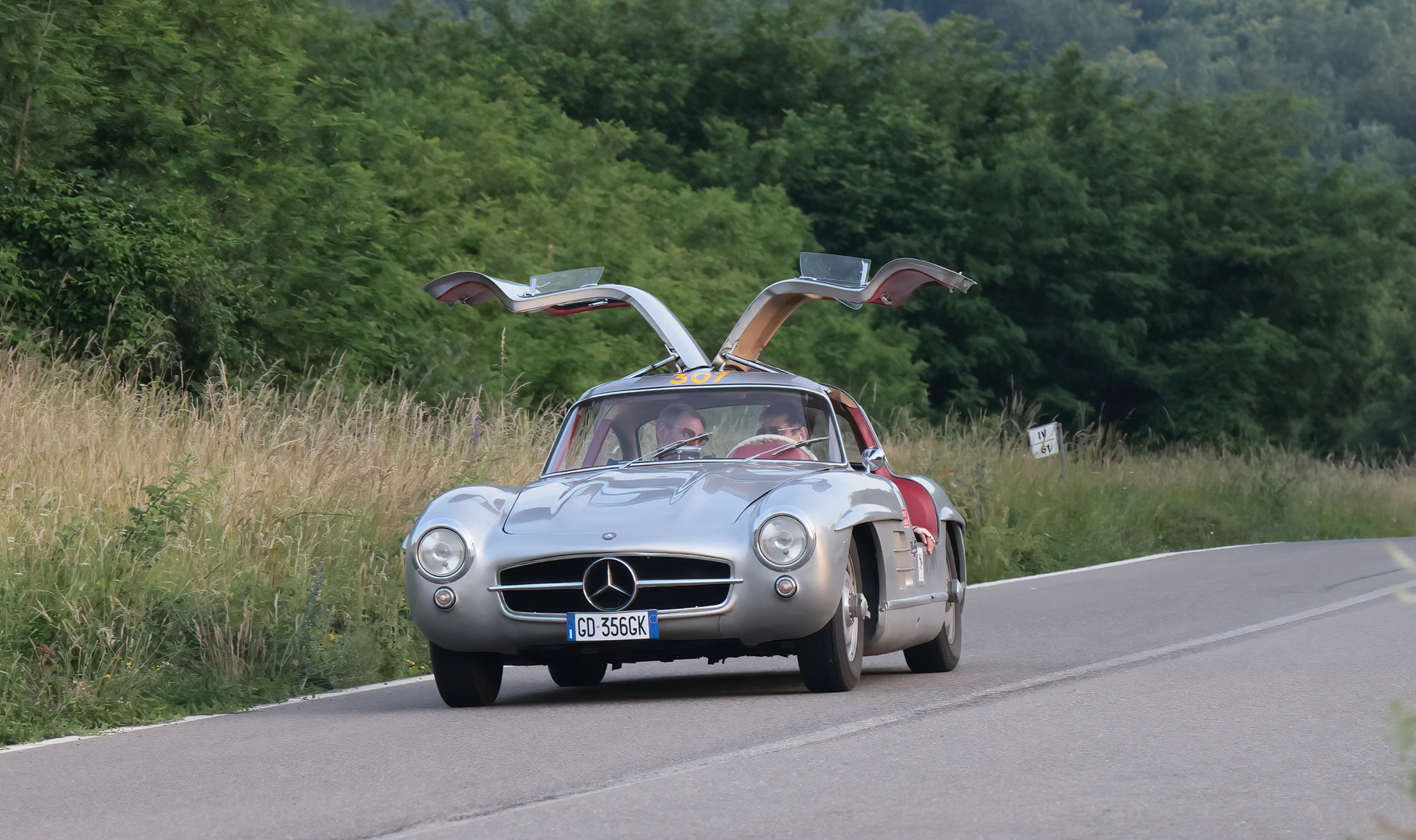 Mille Miglia 2022 - Mercedes Benz 300SL (W198)