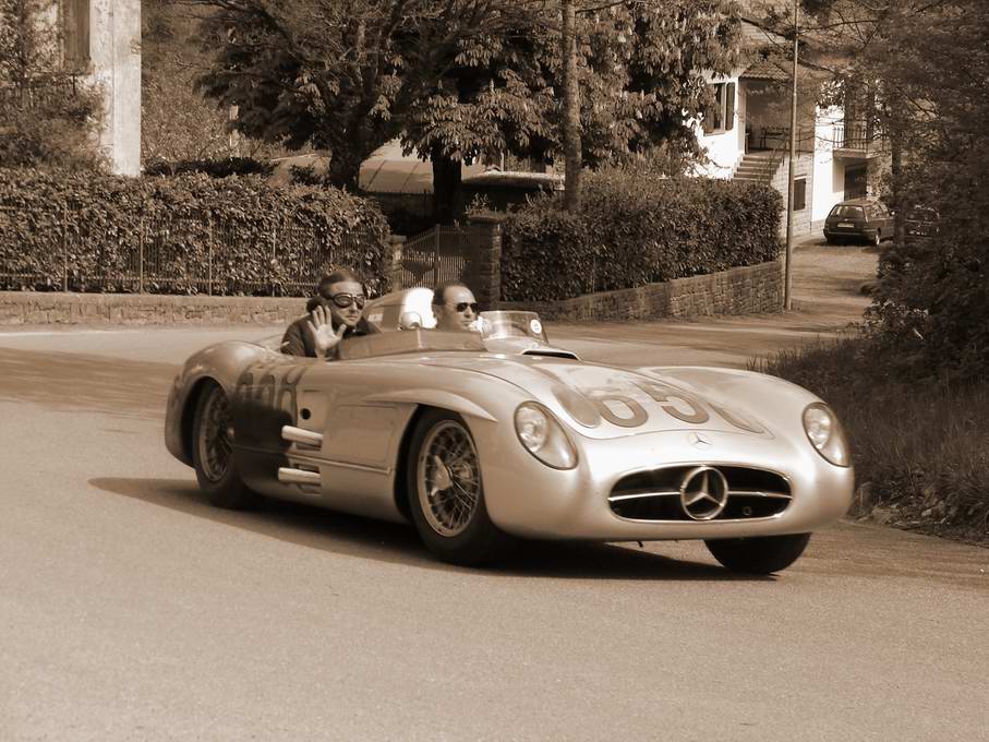 Mille Miglia - Mercedes 300 SLR