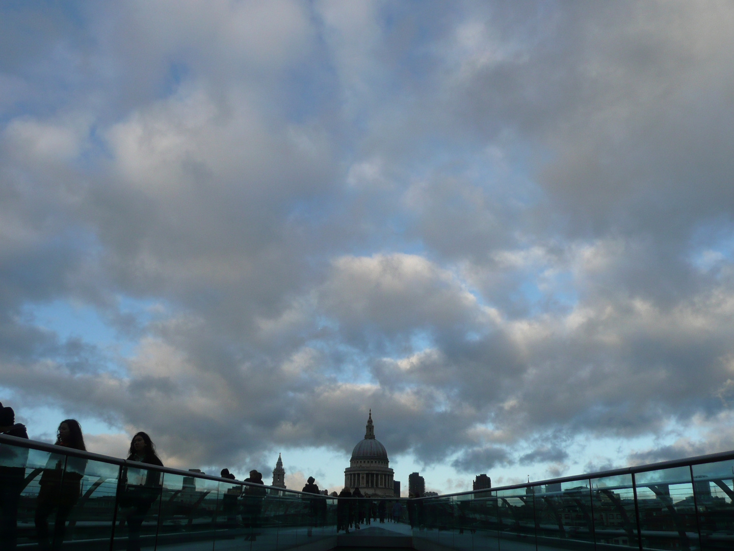 Millenium Bridge