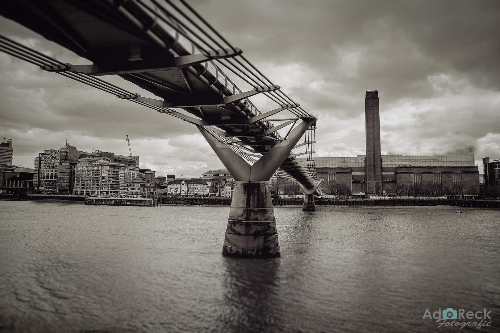 Millenium Bridge