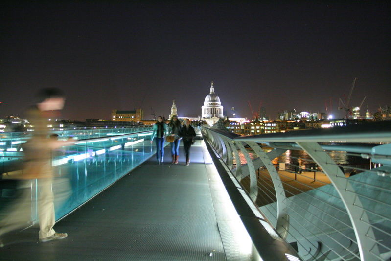 Millenium Bridge and St Pauls