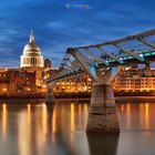Milleniums Bridge and St. Pauls Cathedral
