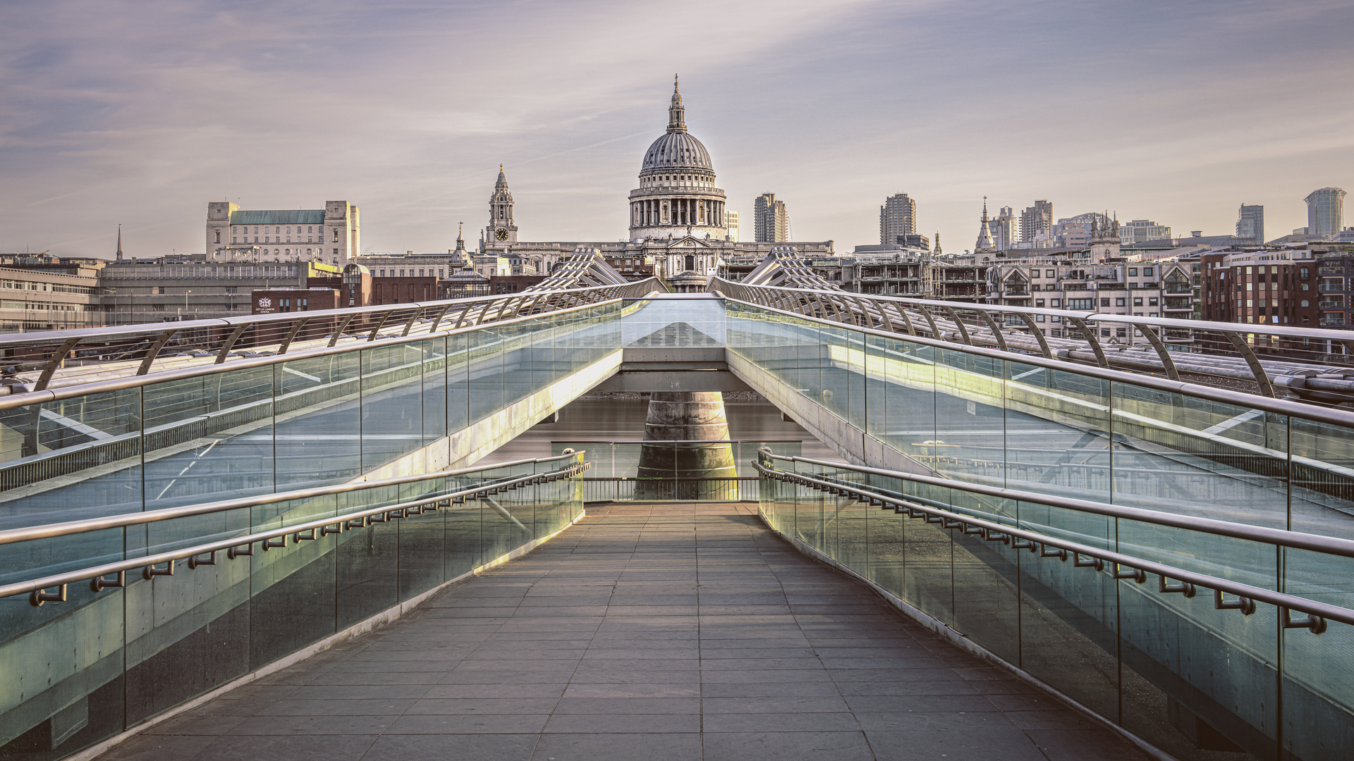 Millennium Bridge