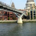 Millennium Bridge ...