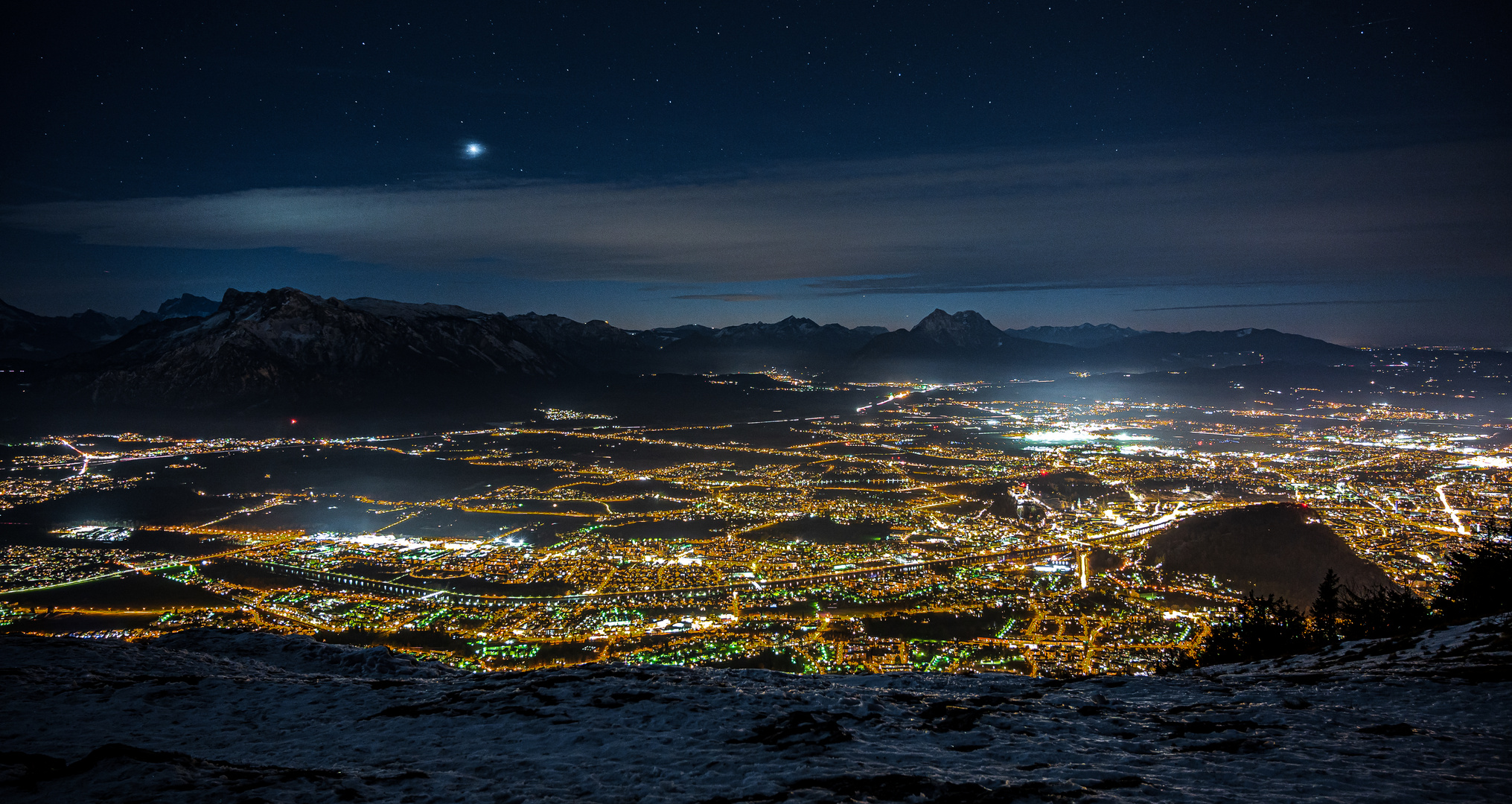 Million-lights.....................Salzburg von oben: