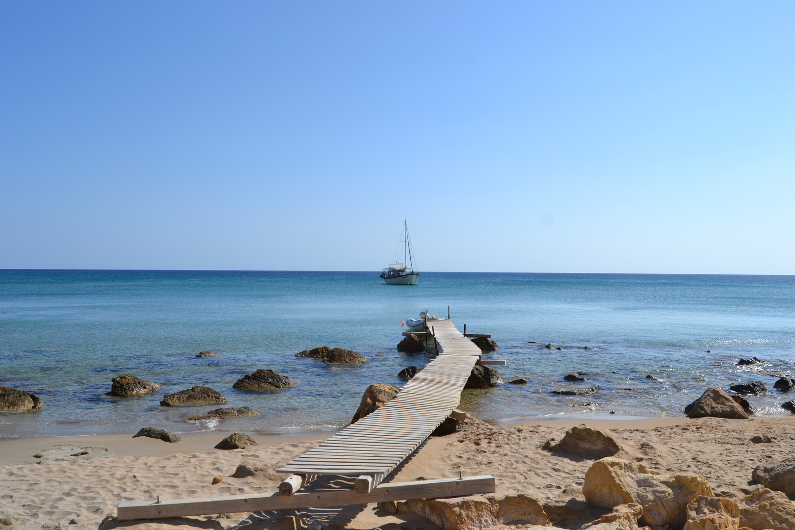 Milos Agio Sostis Beach