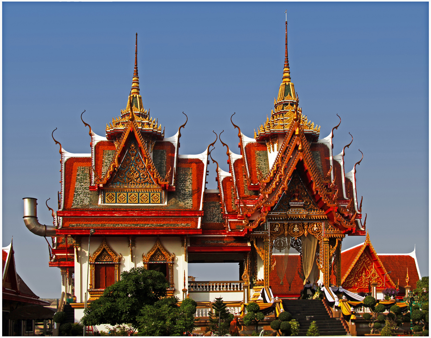 MINBURI, Wat Saen Suk