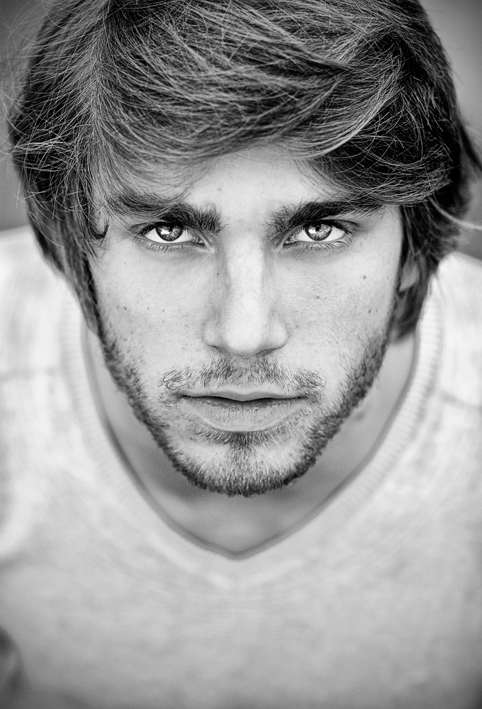 Mind Is A Razorblade Foto Bild Portrait Portraitfotografie Manner Outdoor Bilder Auf Fotocommunity