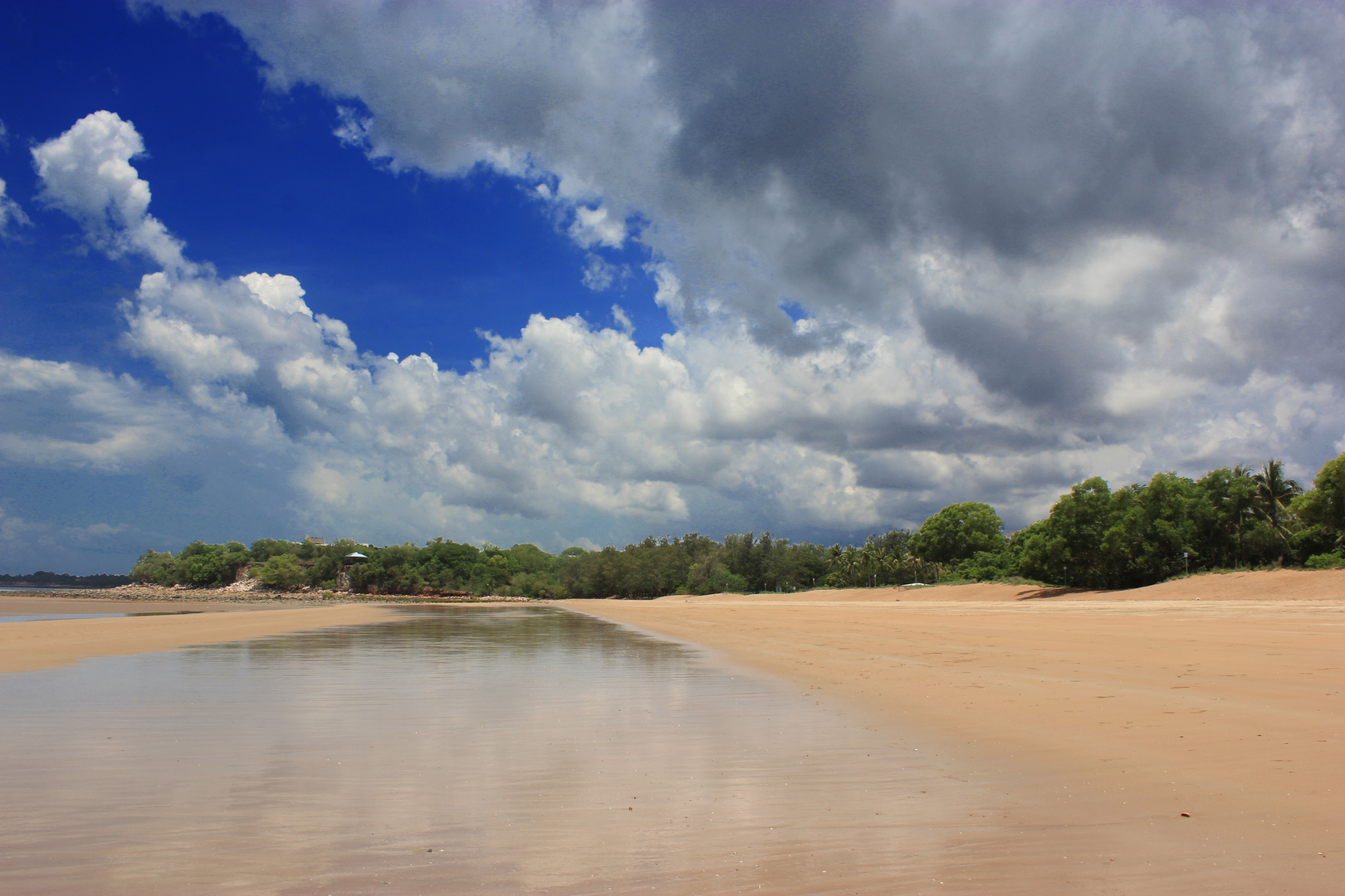 Mindil Beach, Darwin III