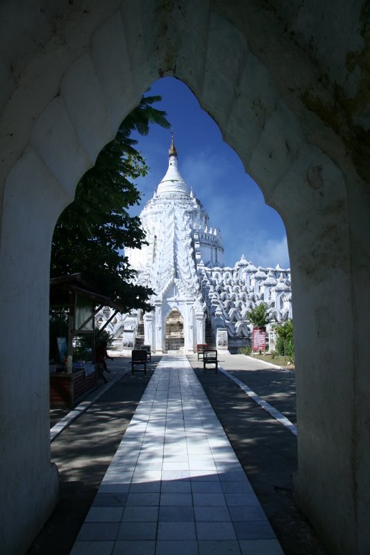 Mingun - Hsinbyume Pagoda