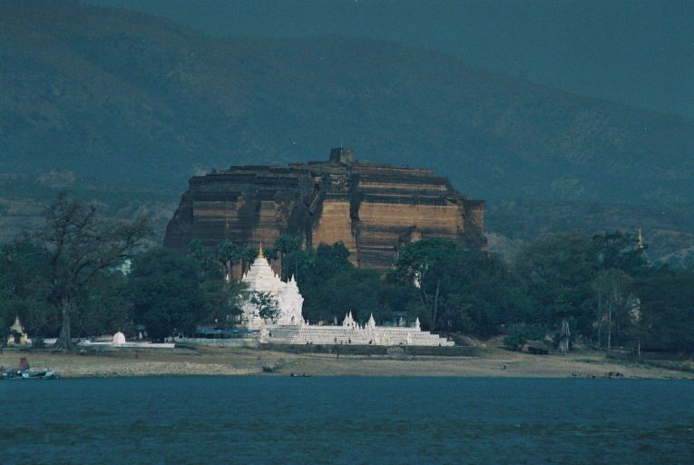 Mingun, Myanmar