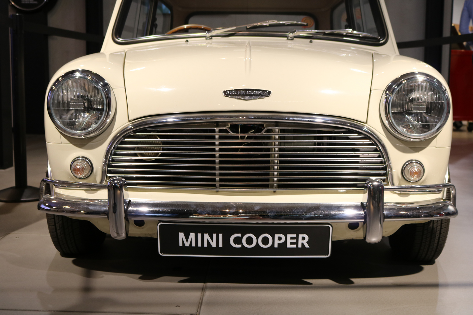 Mini