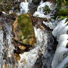mini cascade gelée en Limousin