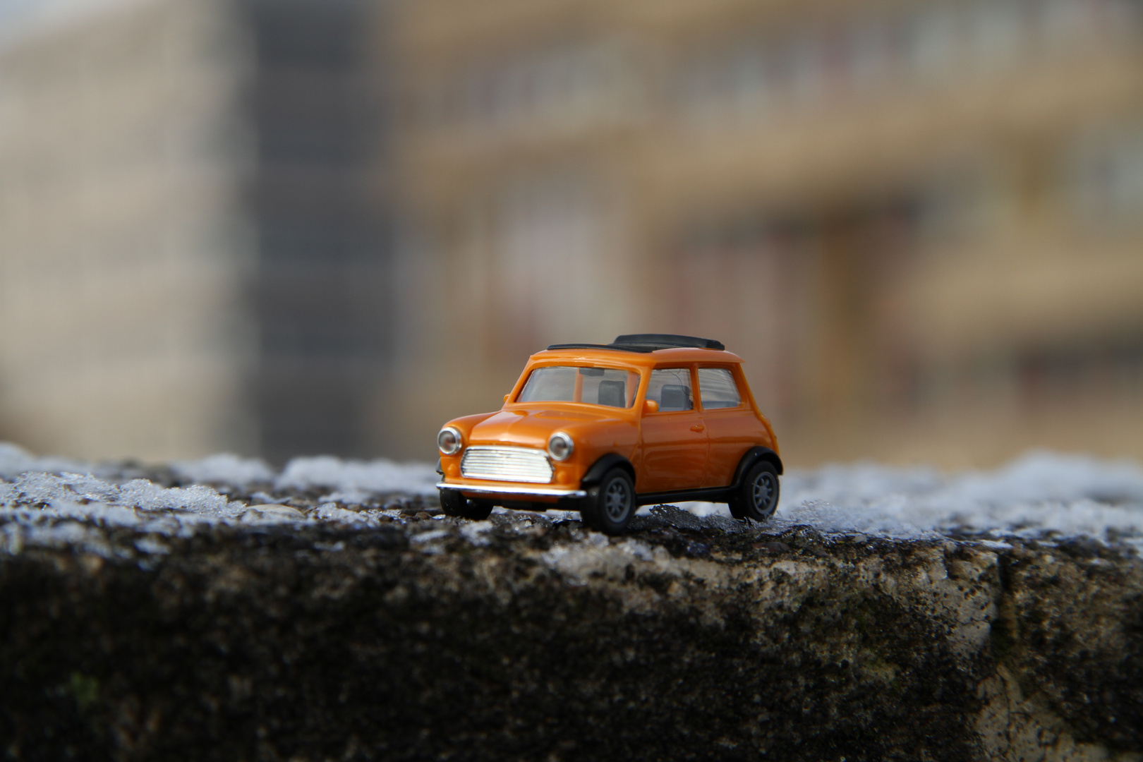 Mini Orange II