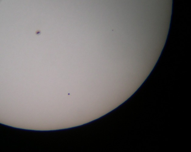 Mini-Sonnenfinsternis I