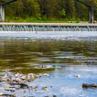 Mini-Wasserfall an der Isar