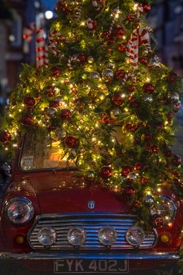 Mini with maximum decoration 