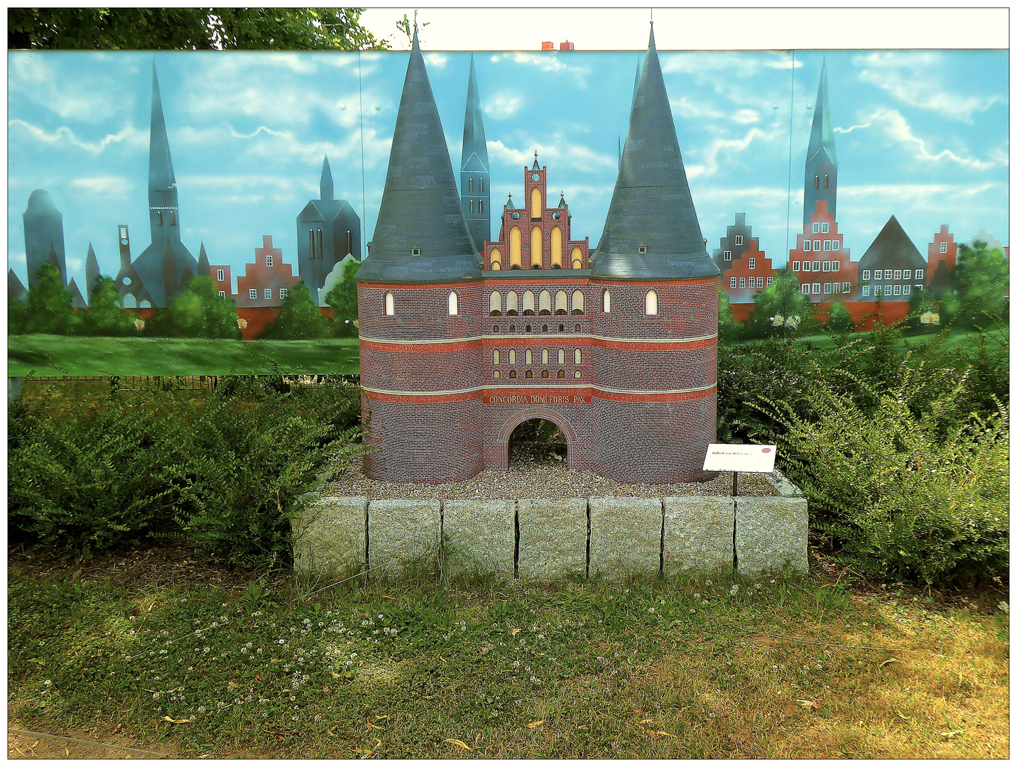 Miniatur vom Holstentor Lübeck