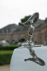 Minimalismus / "Spirit of ecstasy"  "Flying Lady"  "Emily" Rolls-Royce