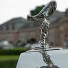 Minimalismus / "Spirit of ecstasy"  "Flying Lady"  "Emily" Rolls-Royce