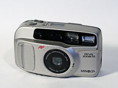 Minolta RIVA ZOOM 70 AF