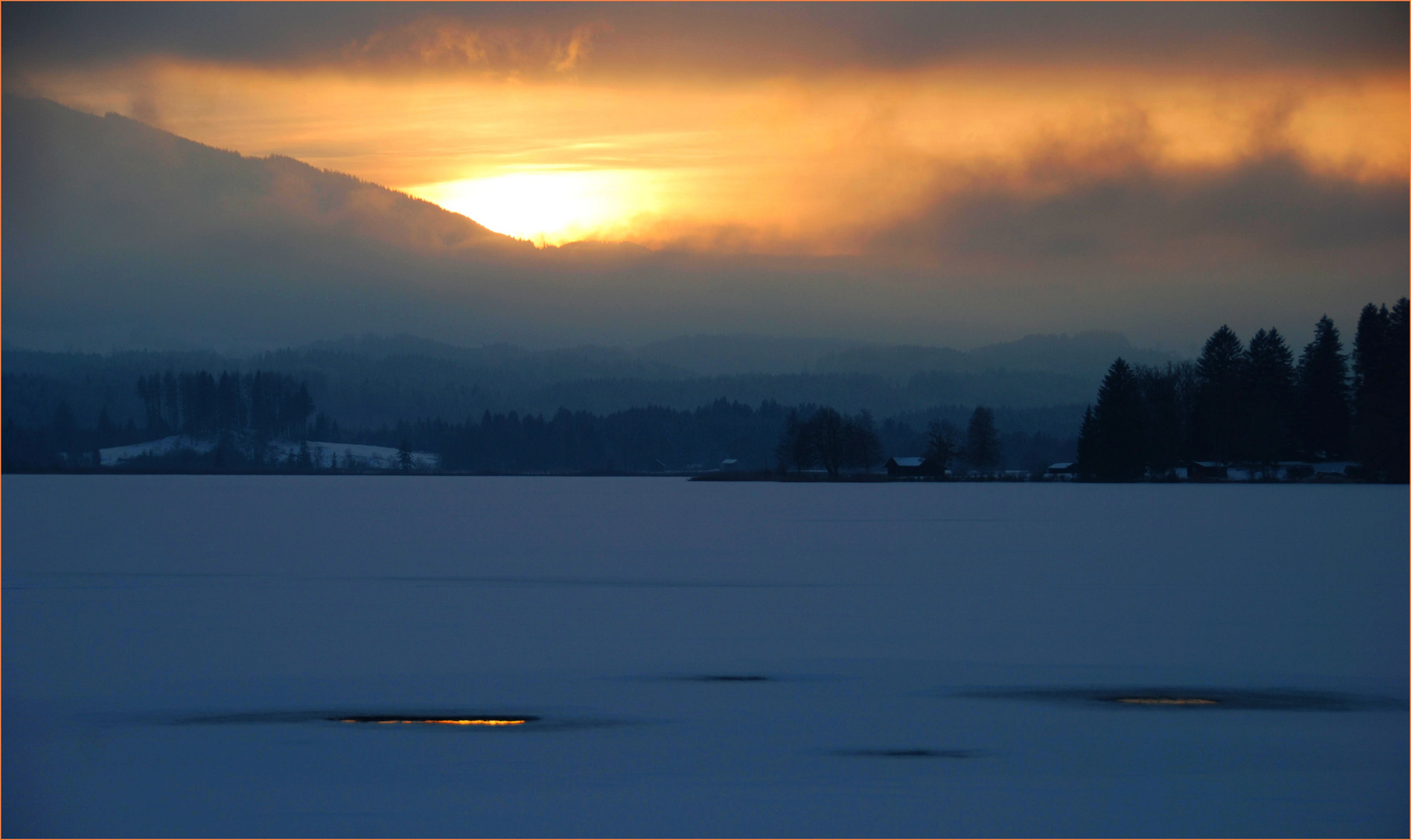 *  "Minuten der Stille"