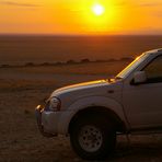 Mirabib - Sonnenuntergang - Geländewagen