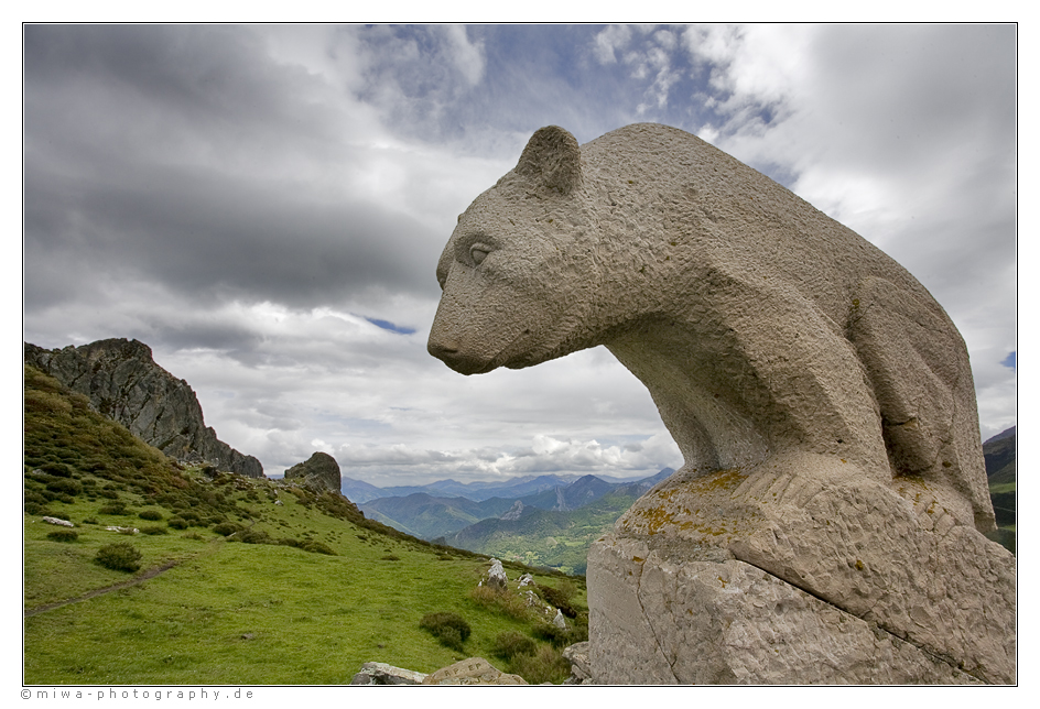 * Mirador de Llesba II *