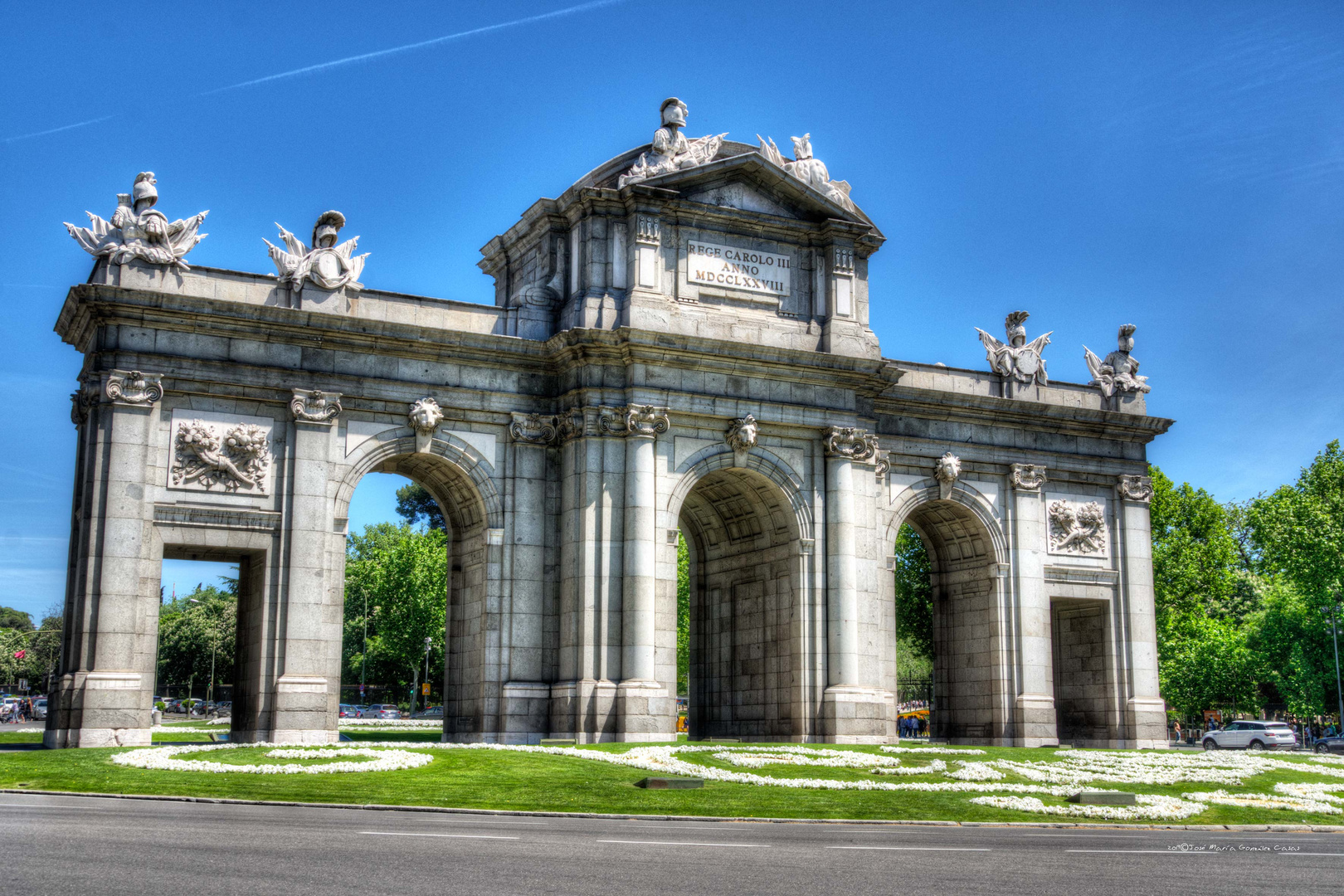 Mirala, mi Puerta de Alcalá.