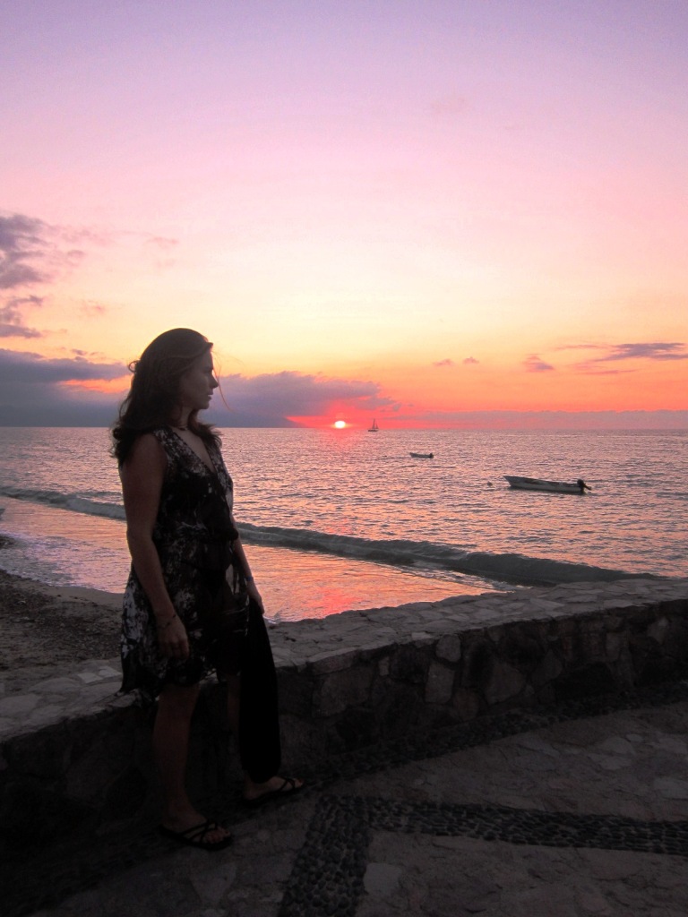 Mirando el atardecer en Vallarta