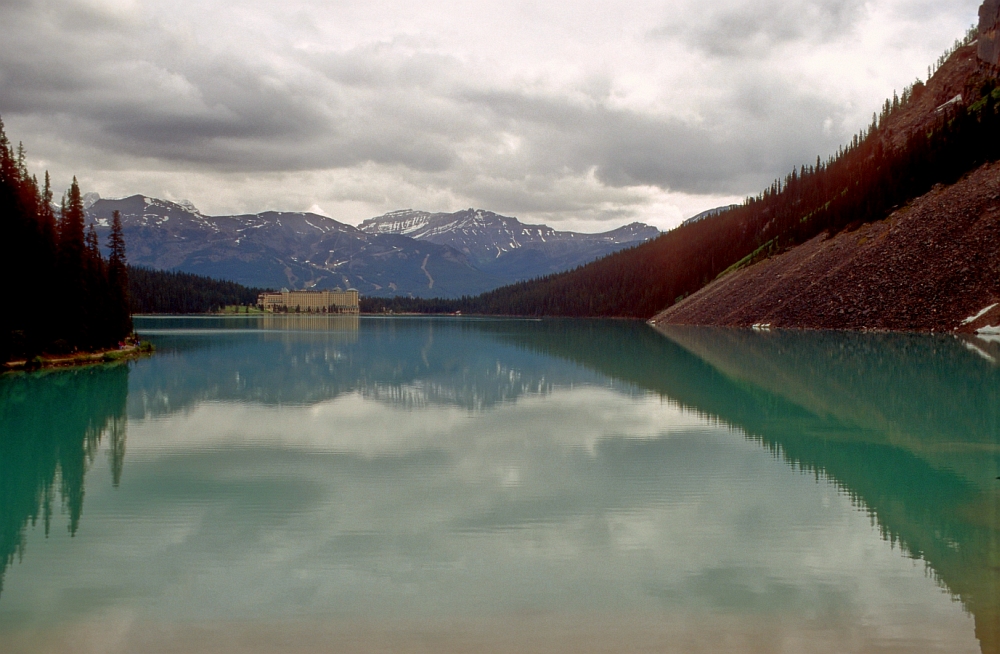 Mirror (Château Lake Louise)