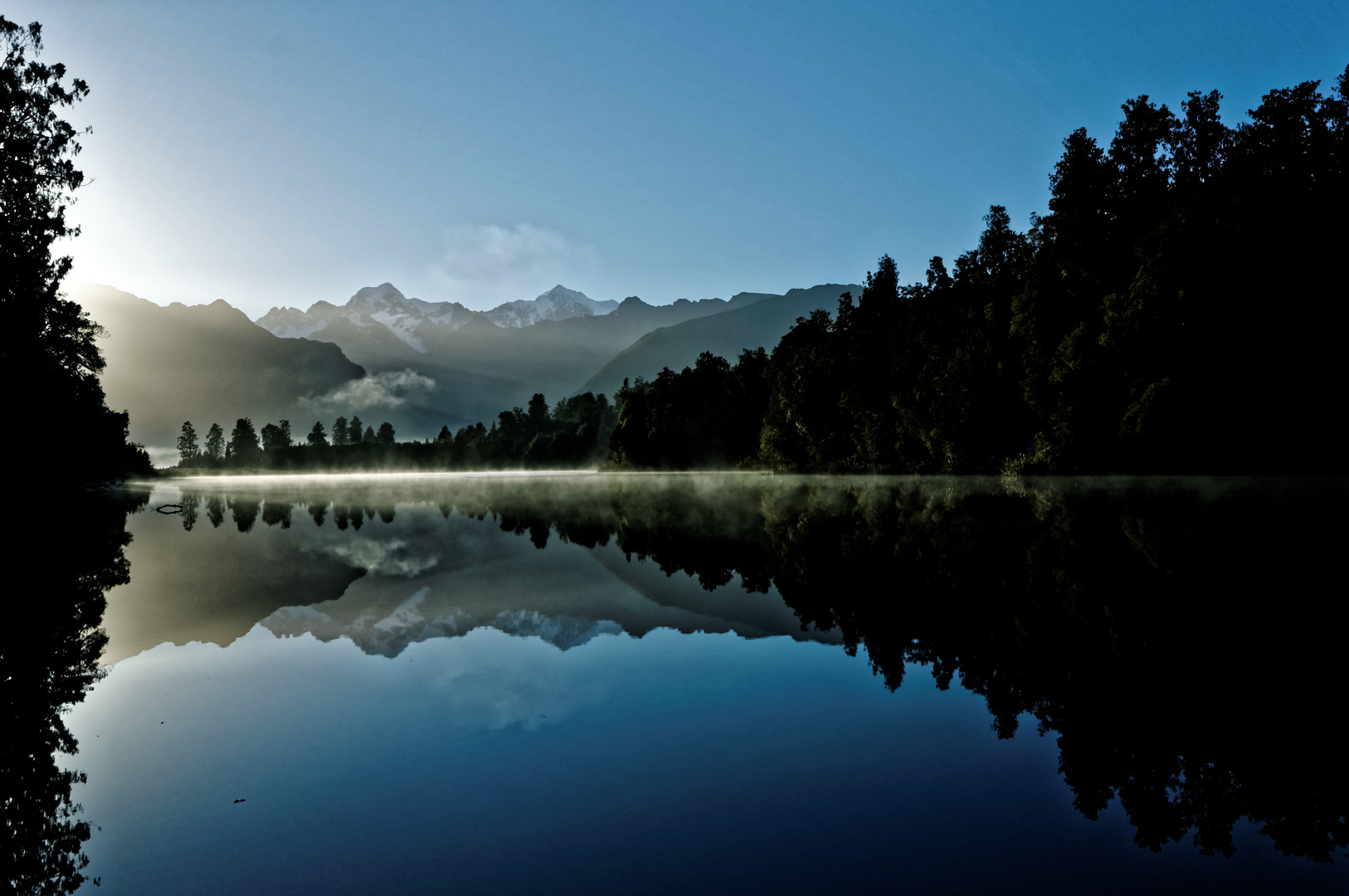 mirror lake nz 2