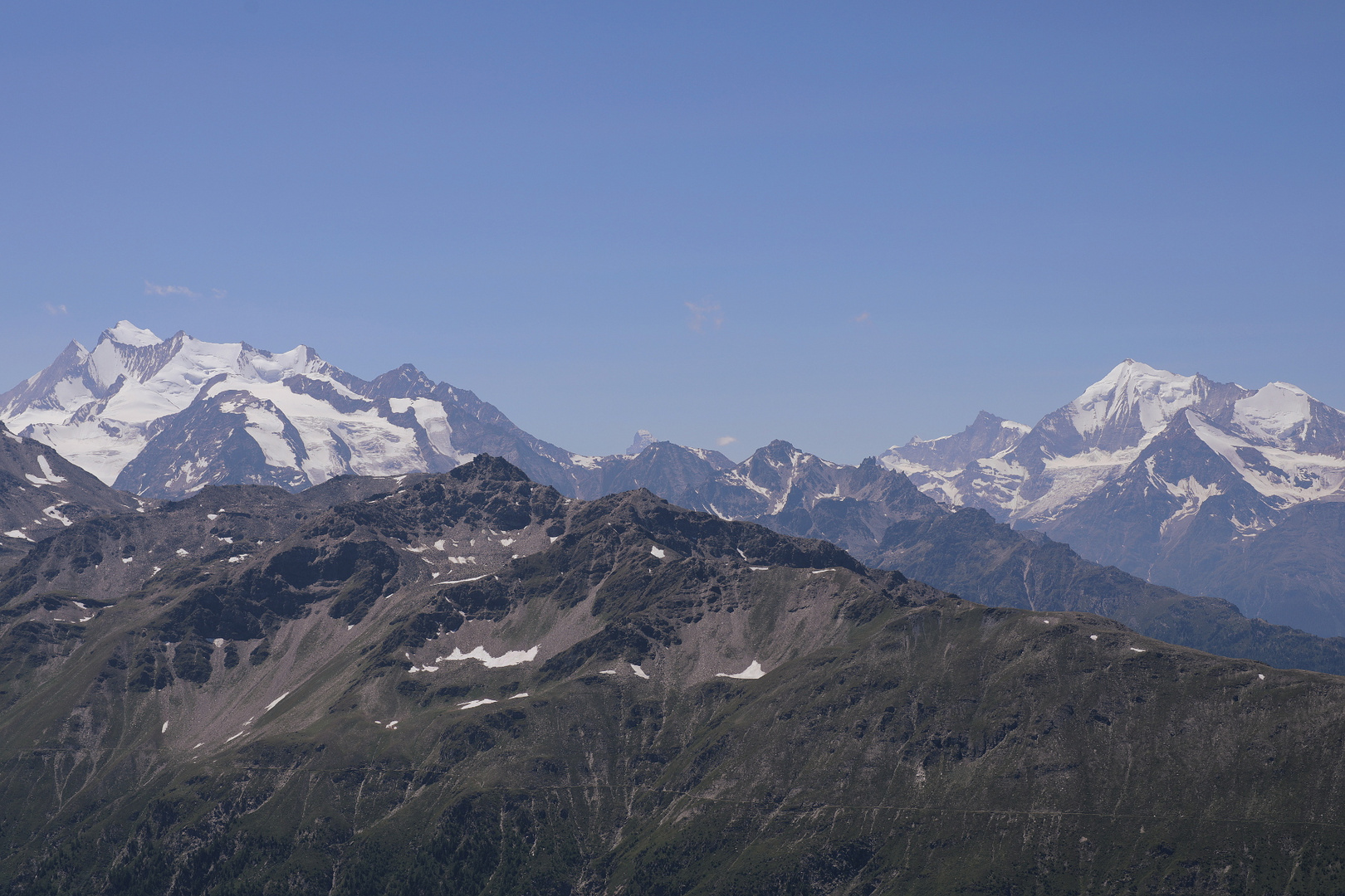 Mischabel - Weisshorn und --- ein klein wenig - Matterhorn