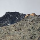 Mischabelhütte von unten