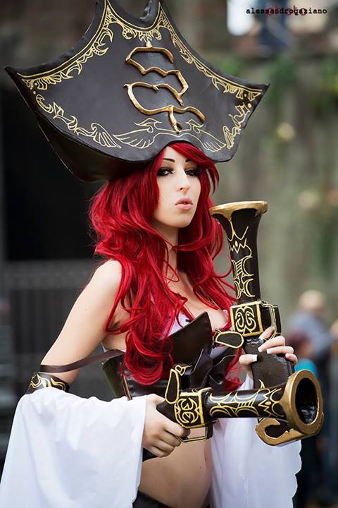 Miss Fortune - League of Legends cosplay