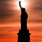Miss Liberty Silhouette