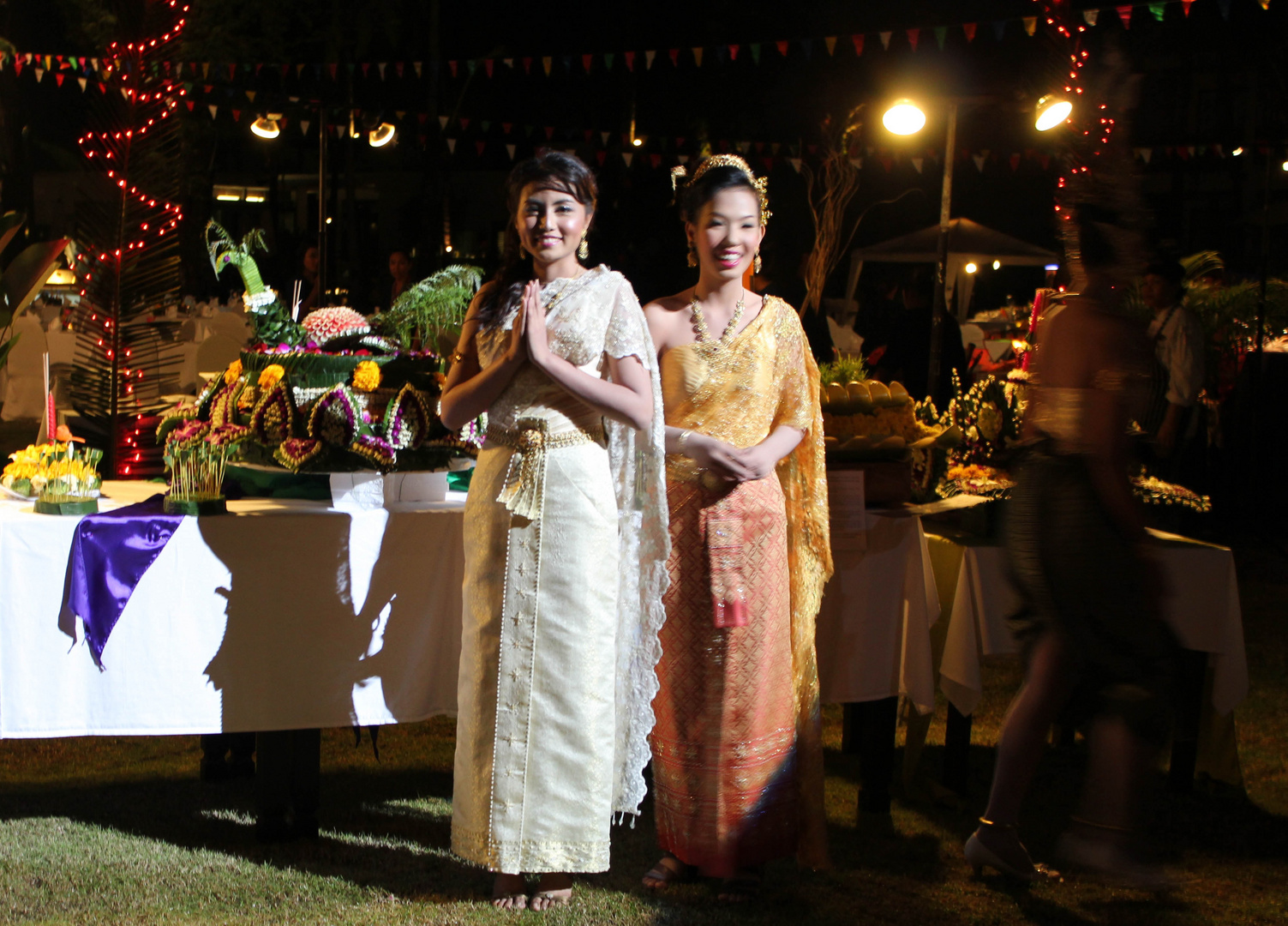 Miss Wahl Loy Krathong Fest _ 1