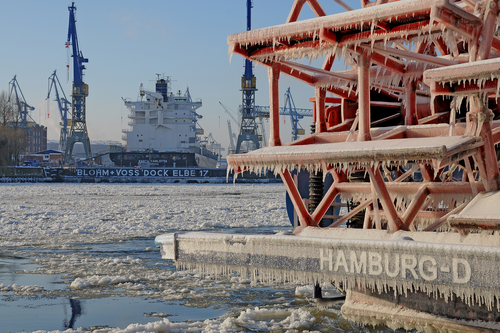 Mississippi-Steamship auf der Elbe