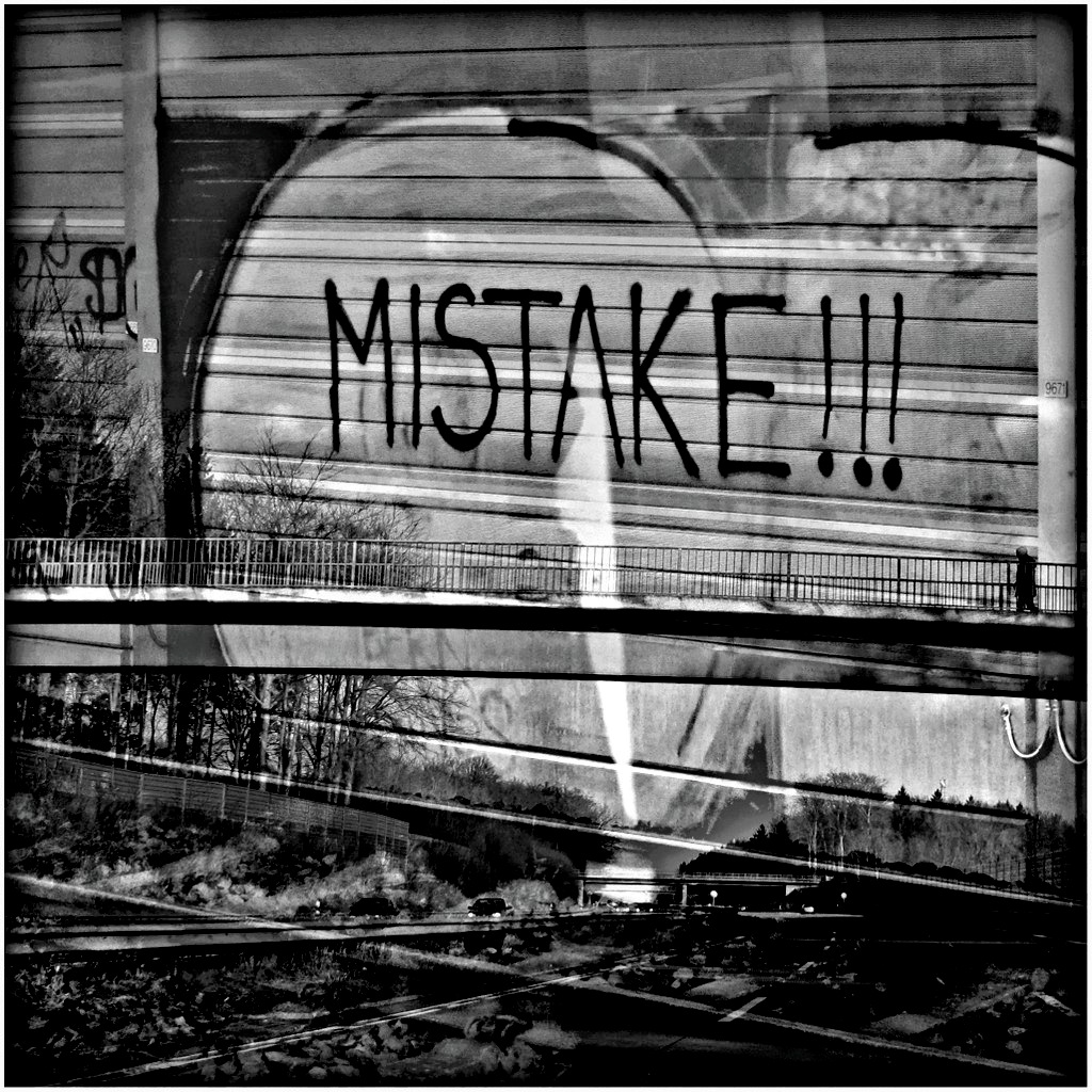 .°mistake.