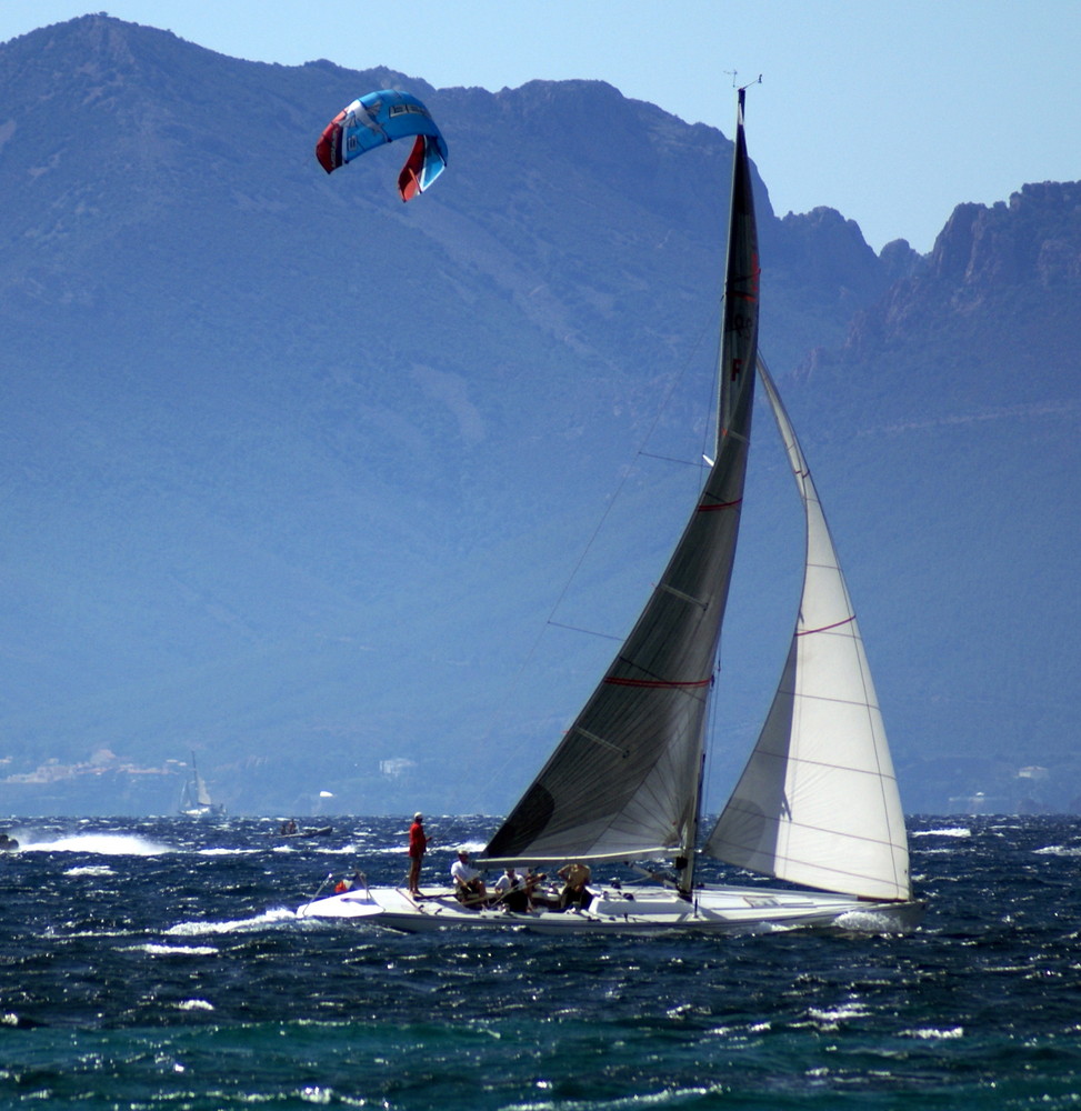 Mistral en baie de Cannes