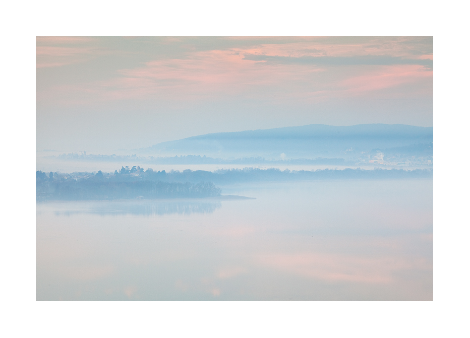 MISTY DAWN COLOURS