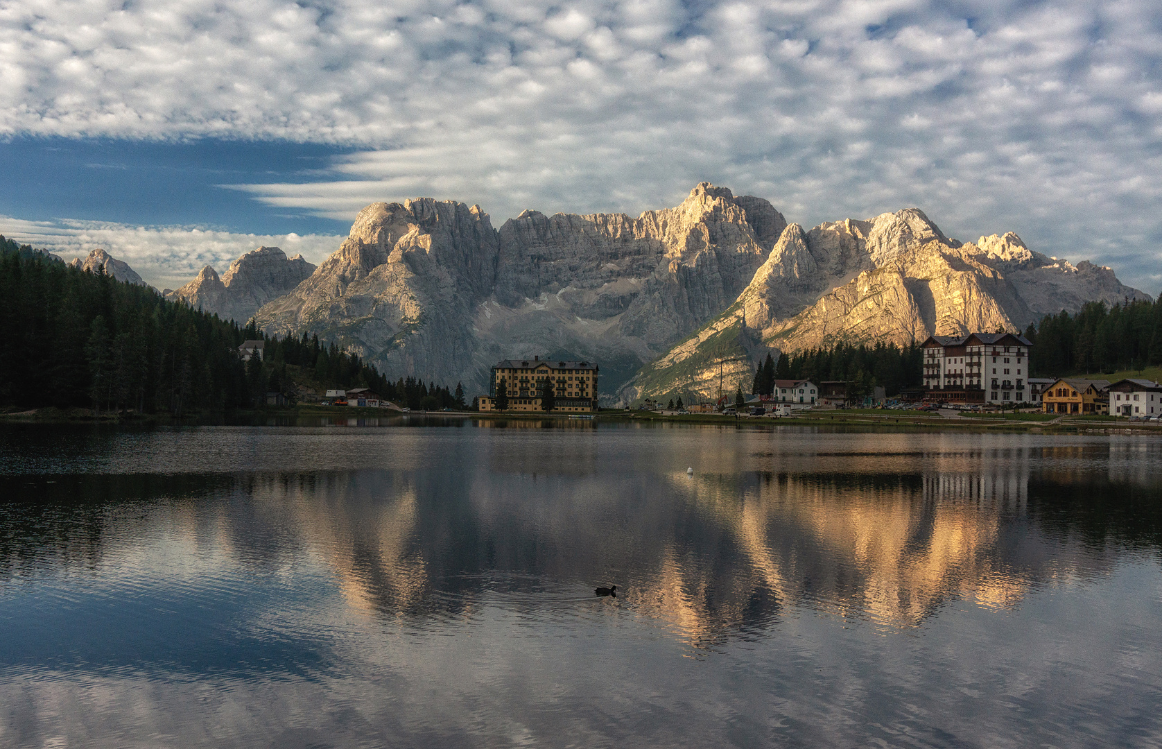 Misurinasee im Morgenlicht