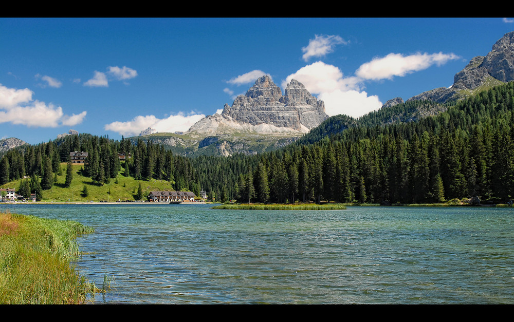 Misurinasee mit Blick auf die Drei Zinnen