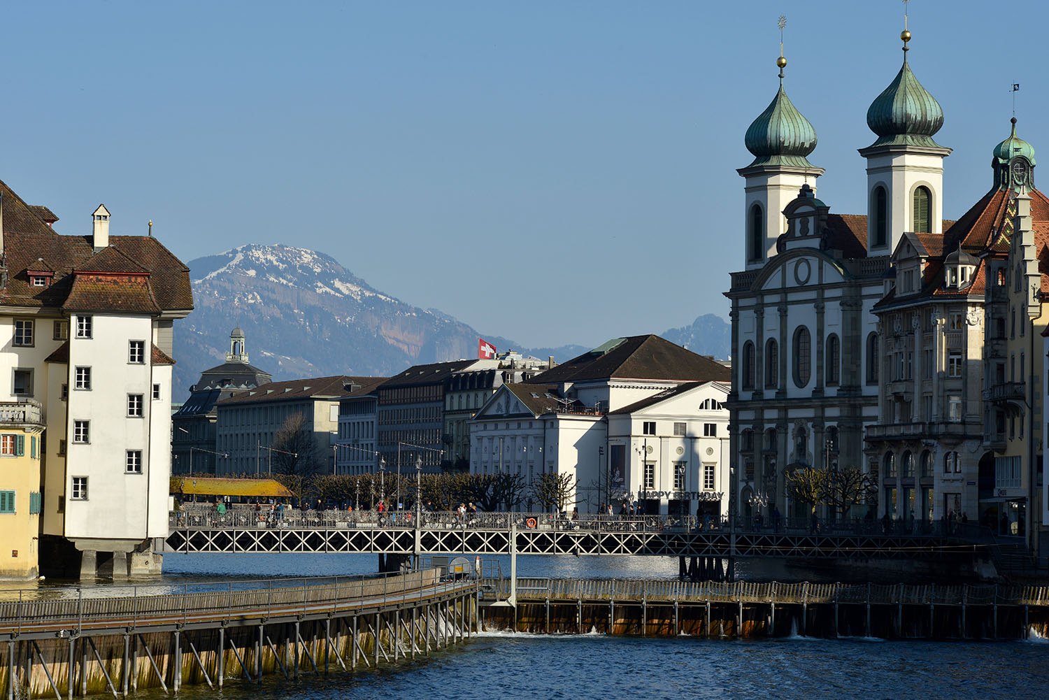 mit 105mm durch Luzern II