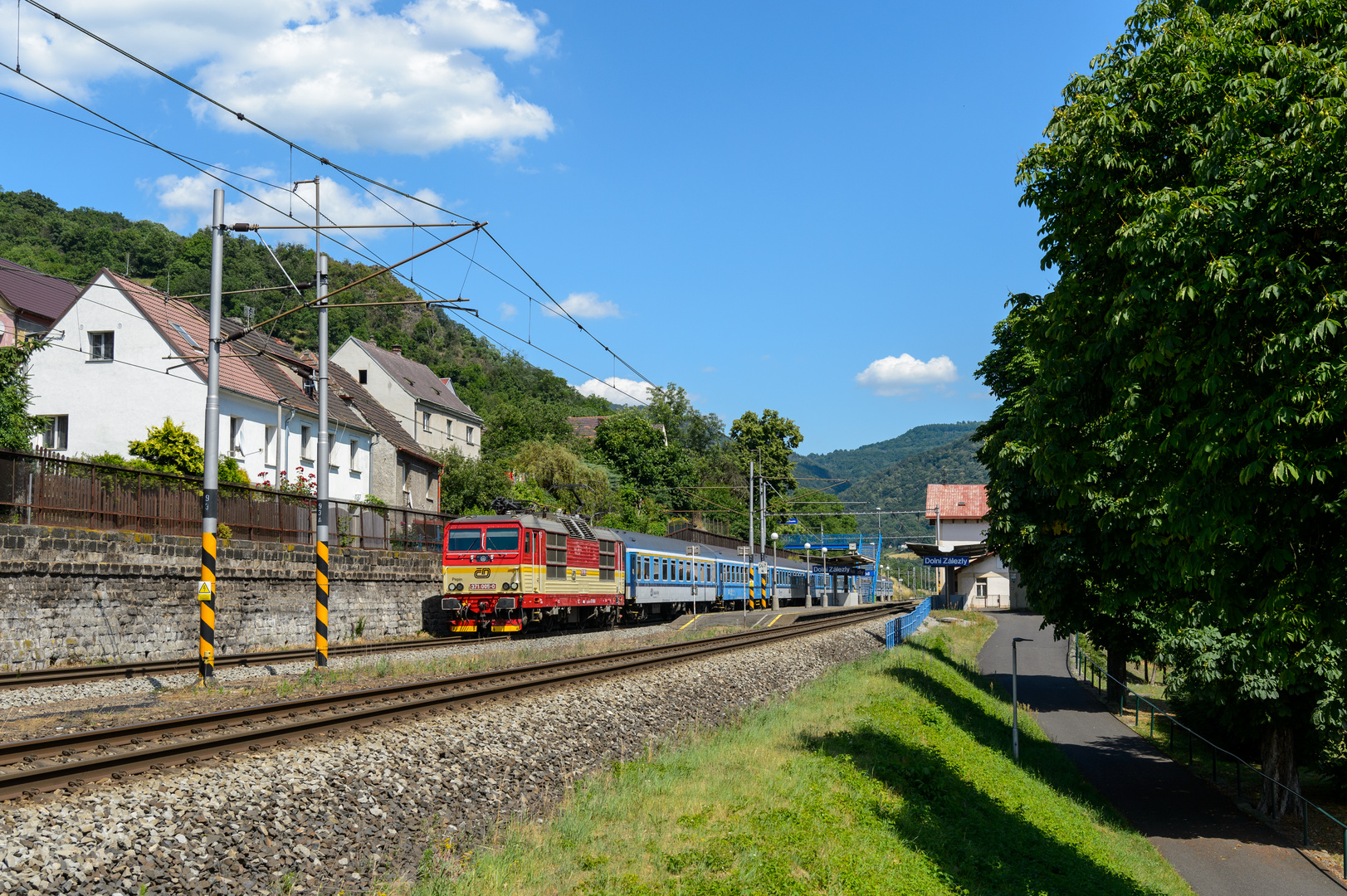 Mit  371.005 "Pepin" nach Prag 