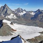 Mit 44mm ein "Riesengebiet" vom Klein Matterhorn aus 3888m Höhe erfaßt...