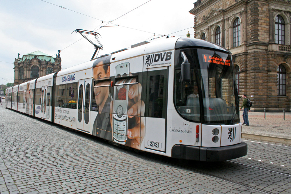 Mit 45m die zweitlängste Strassenbahn der Welt