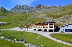 Mit 5 Seilbahnen von Tirol in die Schweiz (6)